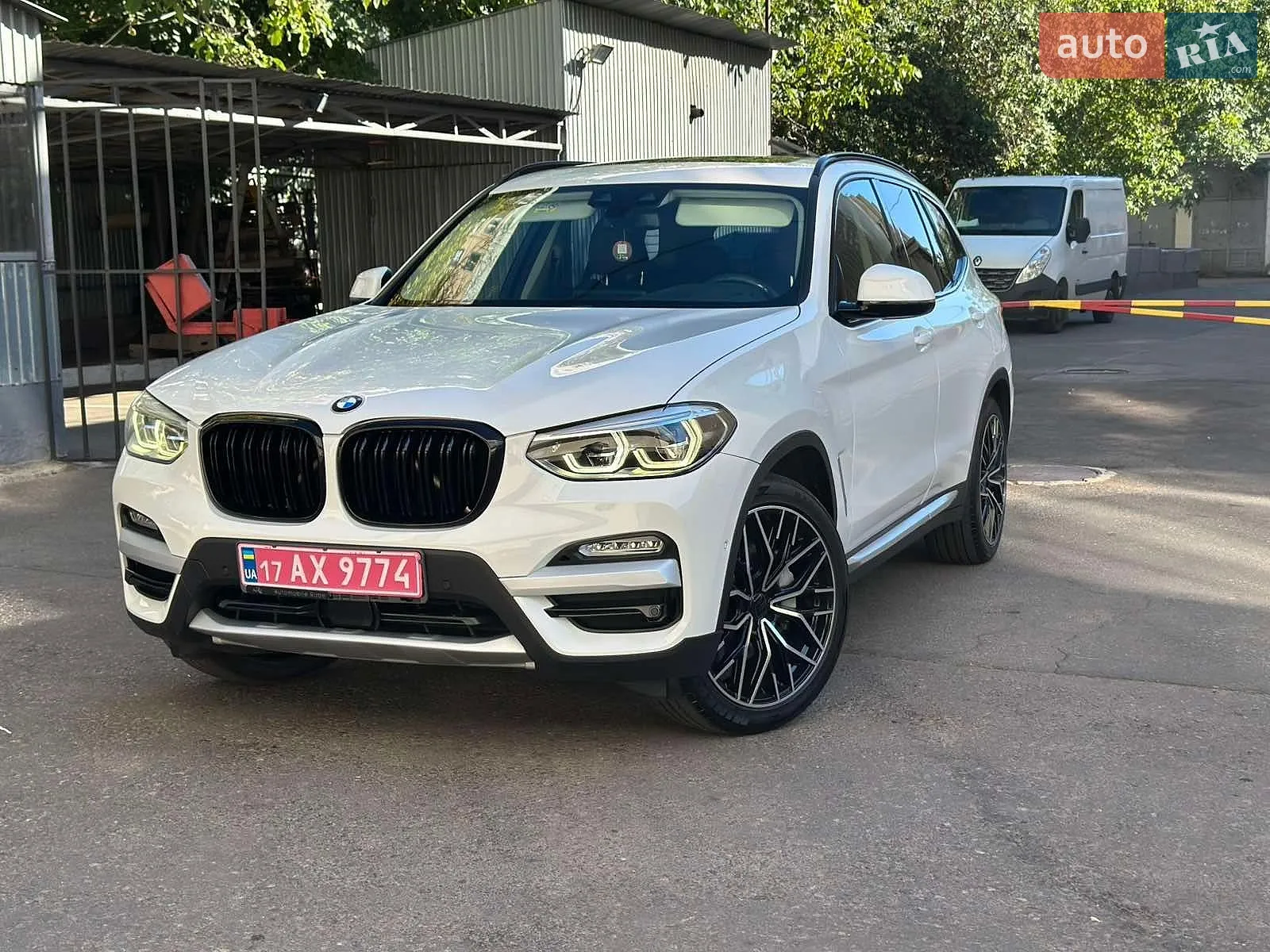 2017 BMW X3 - фото 1