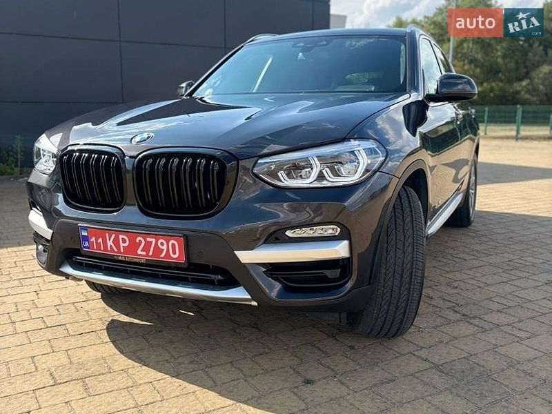 Внедорожник / Кроссовер BMW X3 2018 в Львове