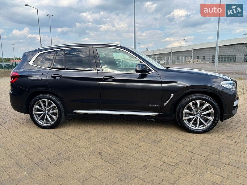Внедорожник / Кроссовер BMW X3 2018 в Львове