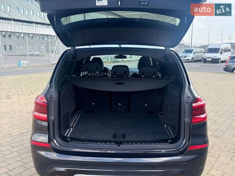 Внедорожник / Кроссовер BMW X3 2018 в Львове