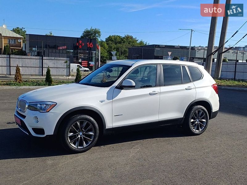 Внедорожник / Кроссовер BMW X3 2015 в Ужгороде