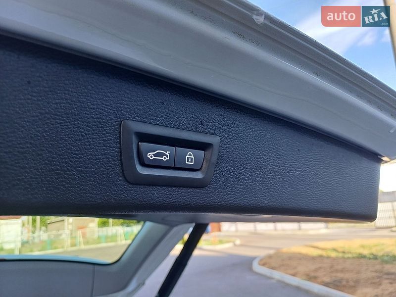 Внедорожник / Кроссовер BMW X3 2015 в Ужгороде
