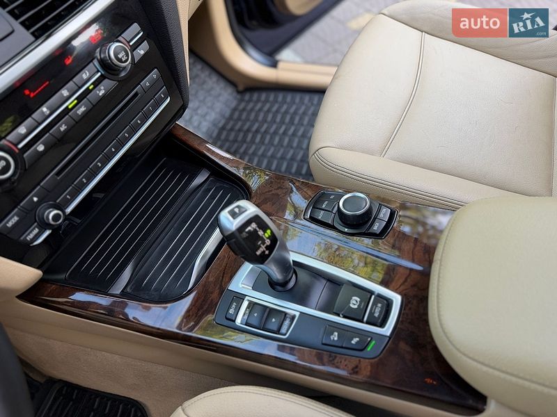 Внедорожник / Кроссовер BMW X3 2015 в Дрогобыче