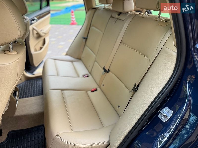 Внедорожник / Кроссовер BMW X3 2015 в Дрогобыче