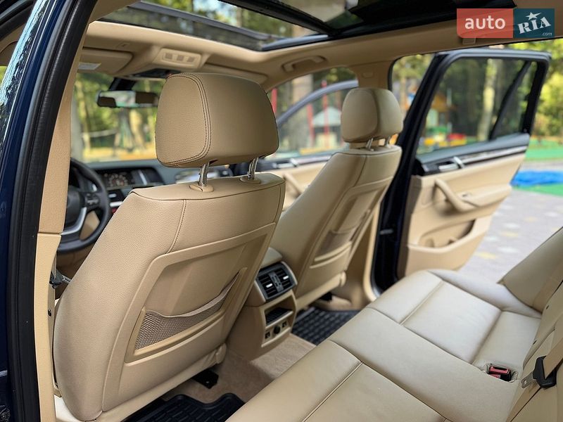 Внедорожник / Кроссовер BMW X3 2015 в Дрогобыче