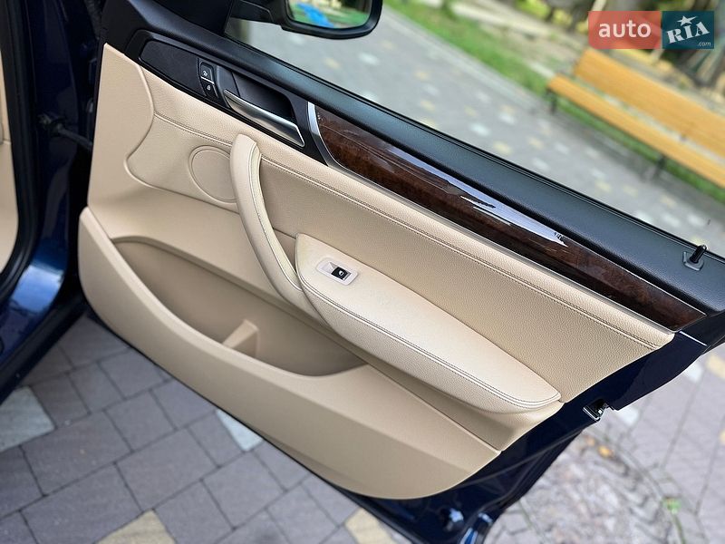 Внедорожник / Кроссовер BMW X3 2015 в Дрогобыче
