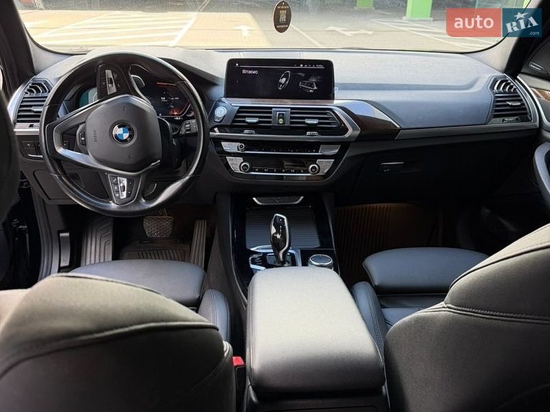Внедорожник / Кроссовер BMW X3 2020 в Киеве