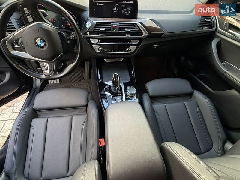 Внедорожник / Кроссовер BMW X3 2020 в Киеве