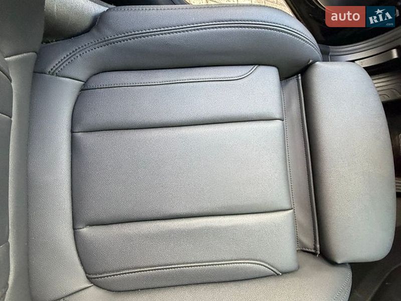 Внедорожник / Кроссовер BMW X3 2020 в Киеве
