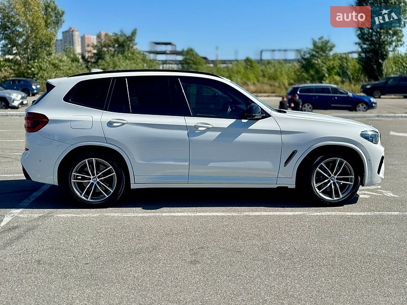 Внедорожник / Кроссовер BMW X3 2018 в Киеве