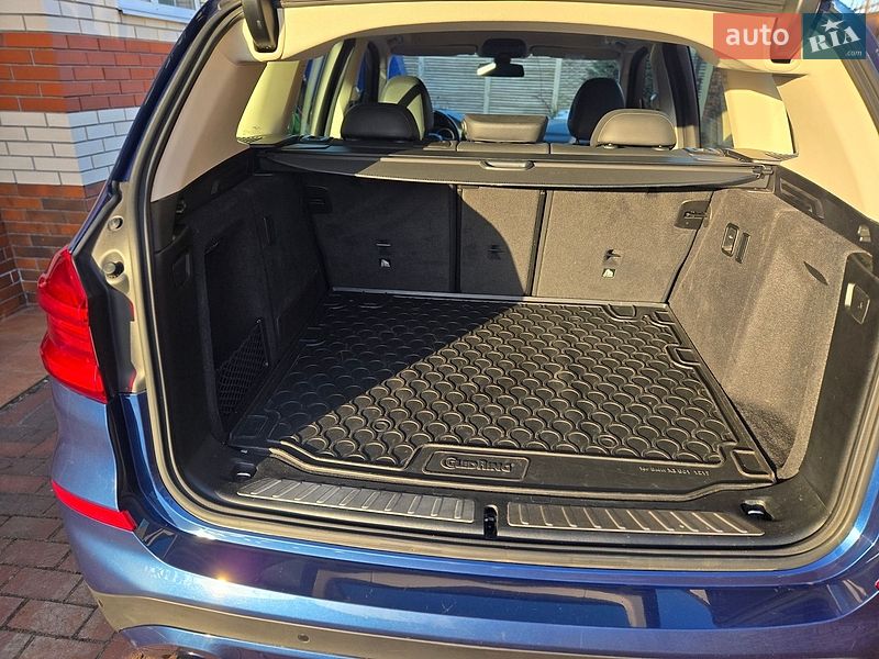 Внедорожник / Кроссовер BMW X3 2018 в Чернигове