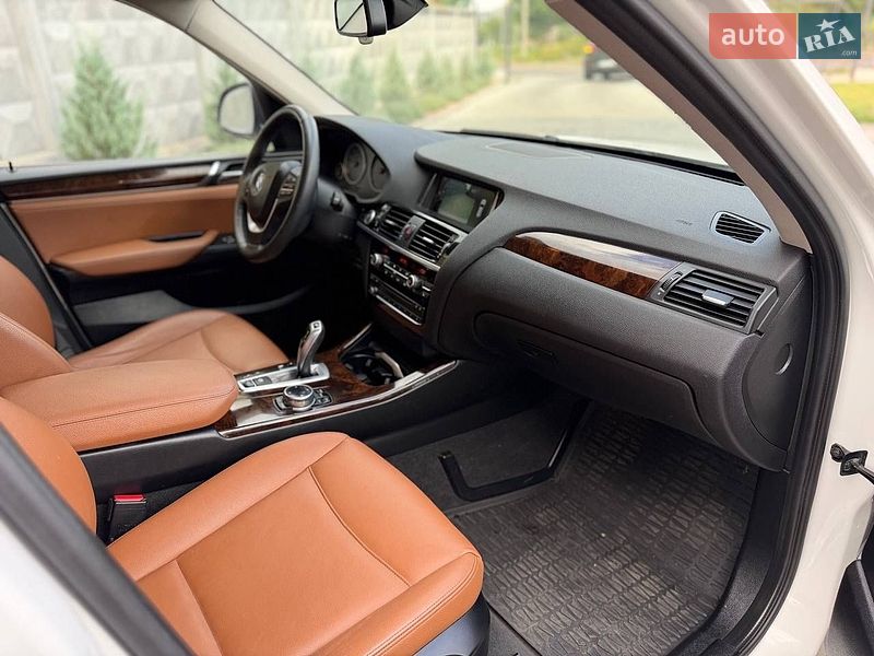 Внедорожник / Кроссовер BMW X3 2014 в Ровно