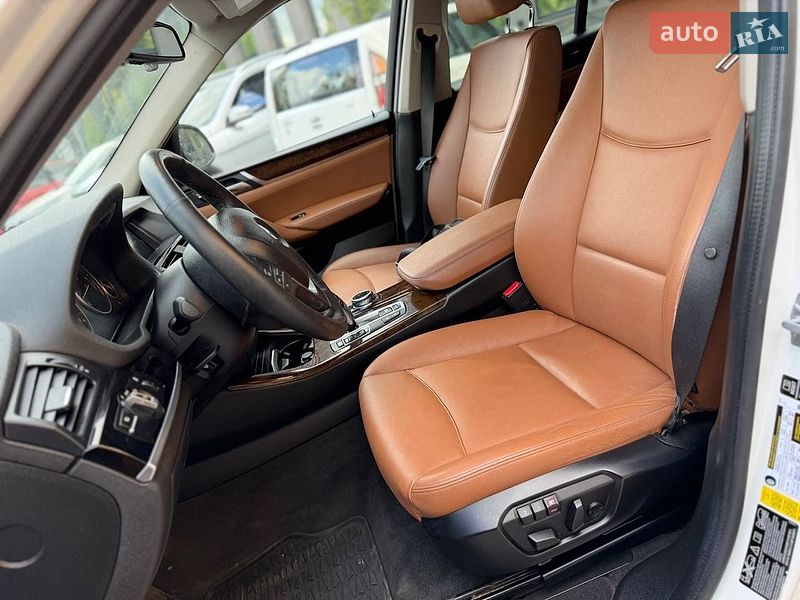 Внедорожник / Кроссовер BMW X3 2014 в Ровно