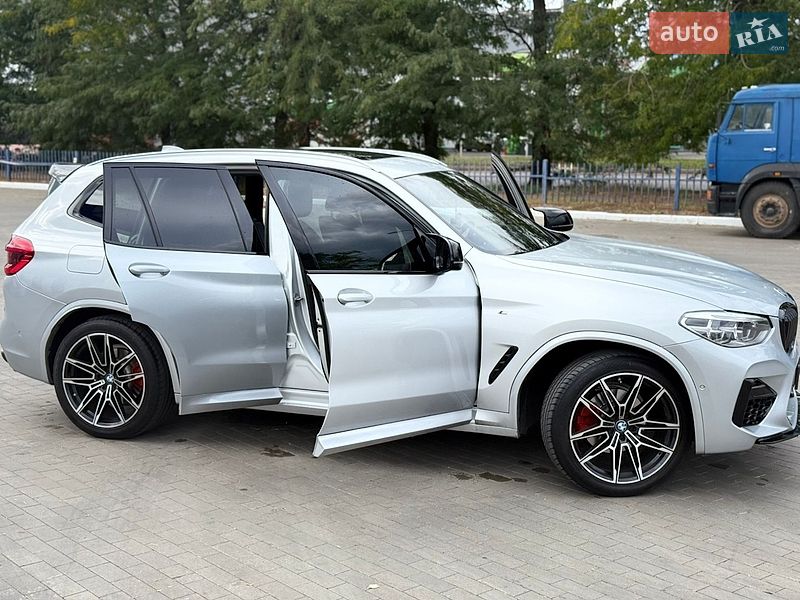 Внедорожник / Кроссовер BMW X3 2019 в Одессе