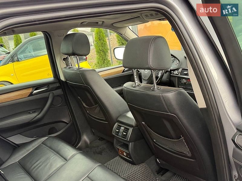 Внедорожник / Кроссовер BMW X3 2013 в Стрые