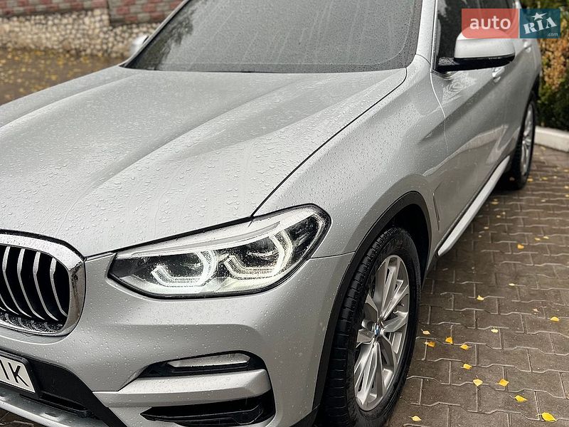 Внедорожник / Кроссовер BMW X3 2018 в Тернополе