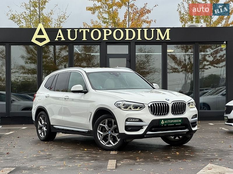 Внедорожник / Кроссовер BMW X3 2019 в Киеве