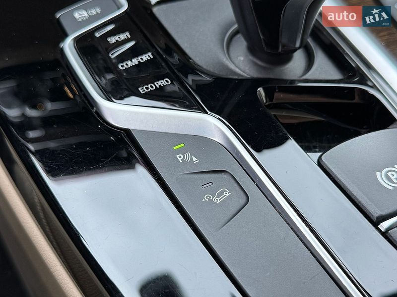 Внедорожник / Кроссовер BMW X3 2019 в Киеве