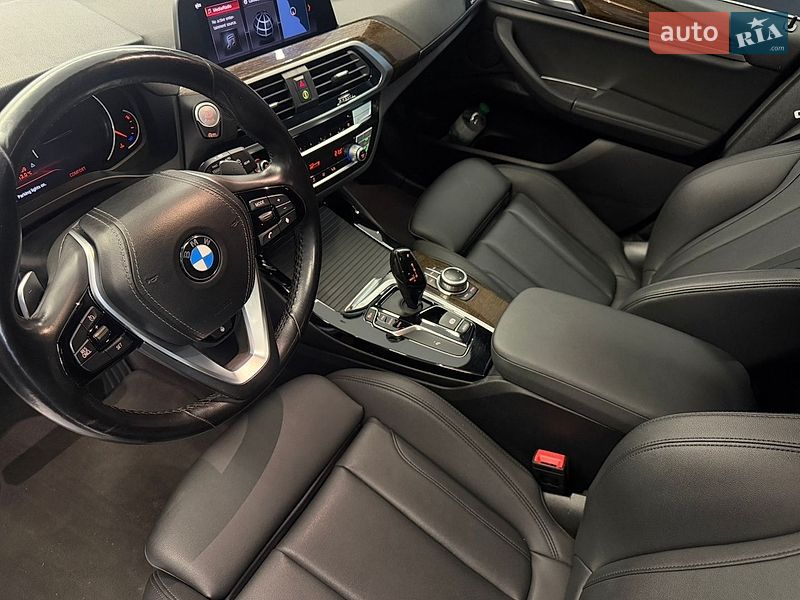 Внедорожник / Кроссовер BMW X3 2020 в Одессе