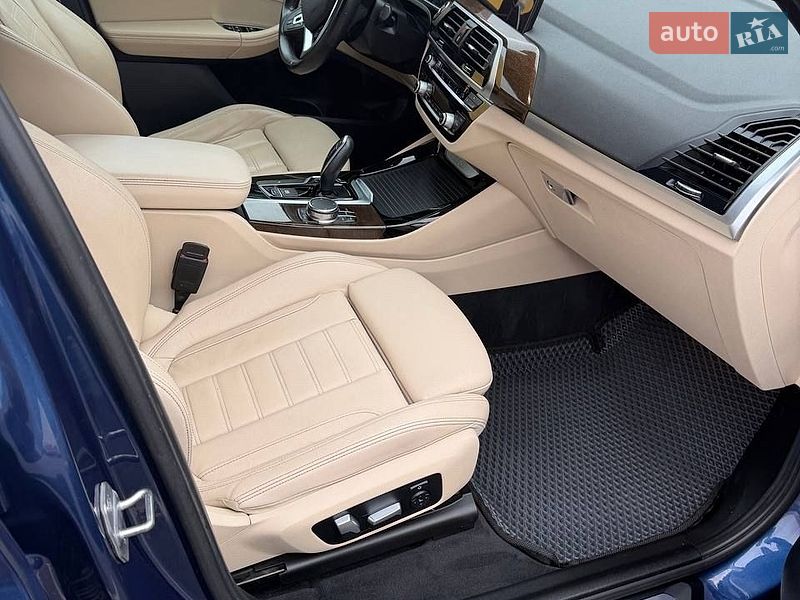 Внедорожник / Кроссовер BMW X3 2018 в Житомире