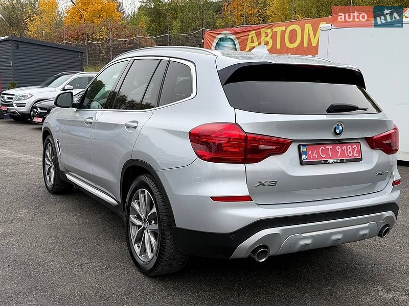 Внедорожник / Кроссовер BMW X3 2019 в Львове