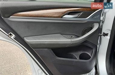 Внедорожник / Кроссовер BMW X3 2019 в Львове
