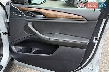 Внедорожник / Кроссовер BMW X3 2019 в Львове