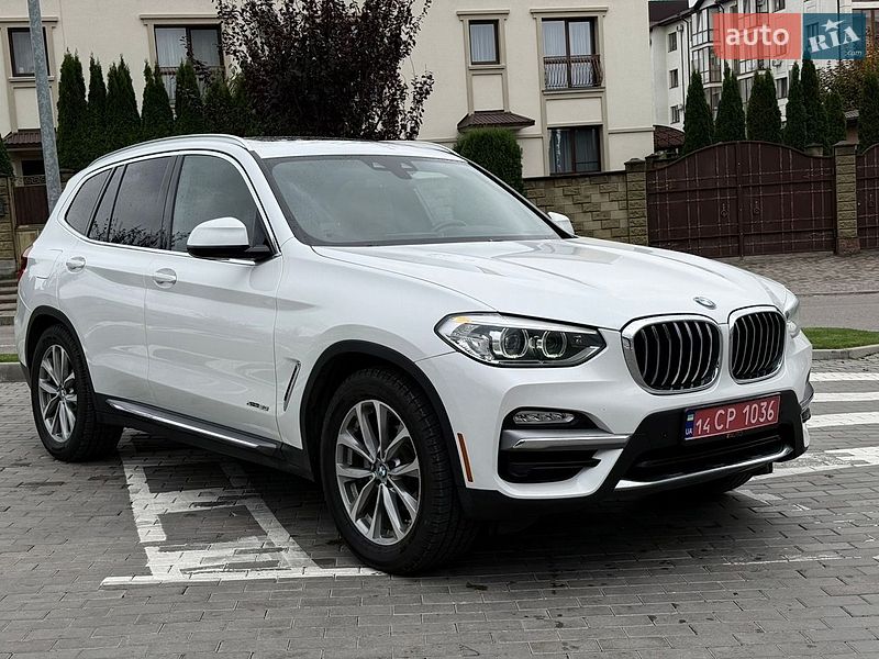 Внедорожник / Кроссовер BMW X3 2018 в Ровно