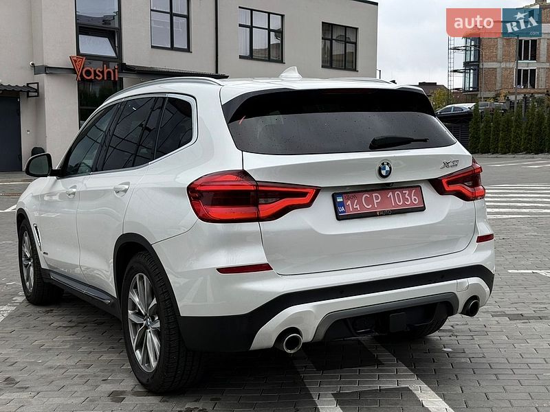 Внедорожник / Кроссовер BMW X3 2018 в Ровно