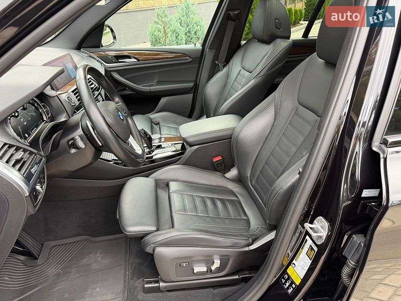 Внедорожник / Кроссовер BMW X3 2019 в Одессе