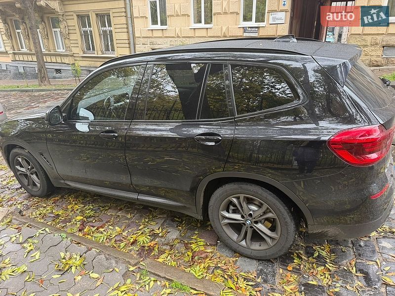 Внедорожник / Кроссовер BMW X3 2018 в Львове