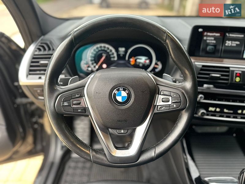 Внедорожник / Кроссовер BMW X3 2018 в Одессе
