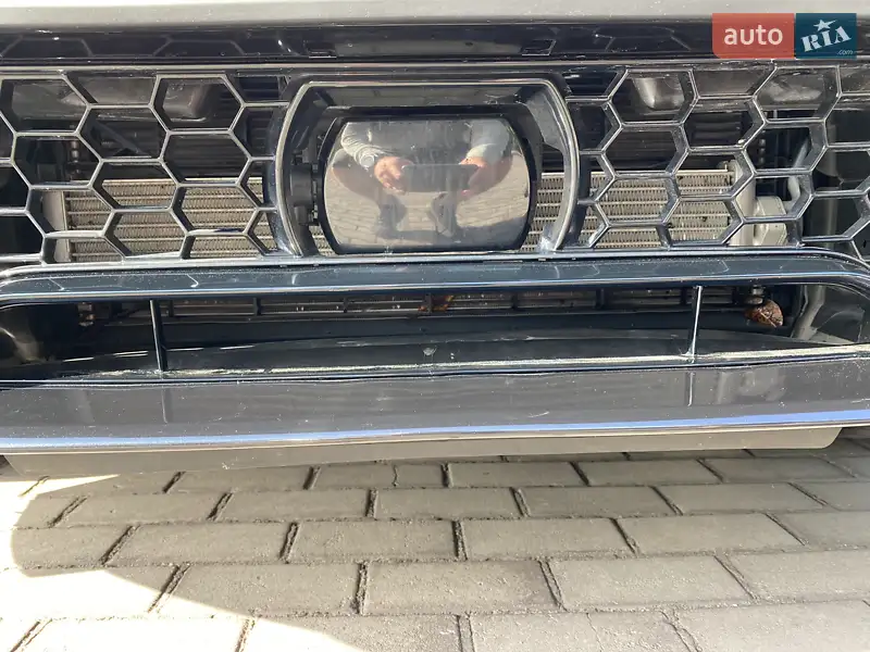 BMW X4 M 2020 VIN 5YMUJ0C05L9C17242 фото оголошення 18 з 90