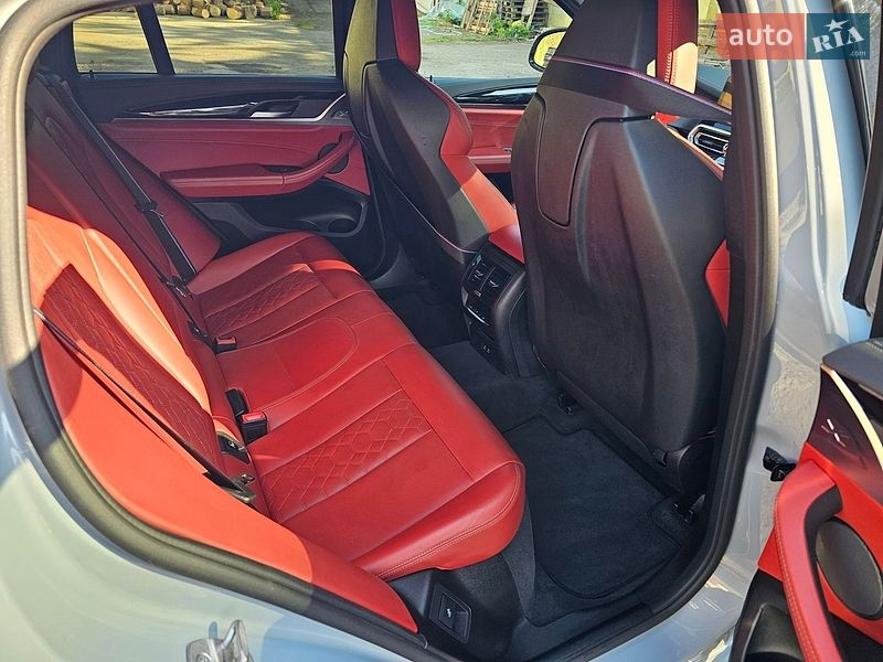 Внедорожник / Кроссовер BMW X4 M 2022 в Киеве