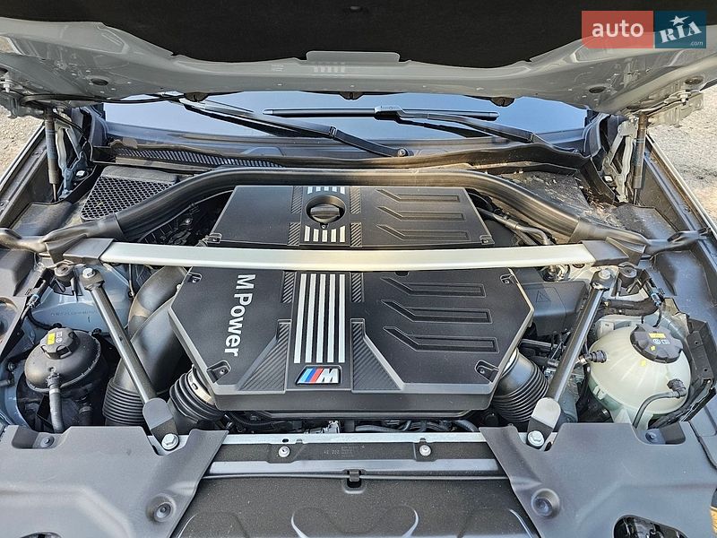 Внедорожник / Кроссовер BMW X4 M 2022 в Киеве