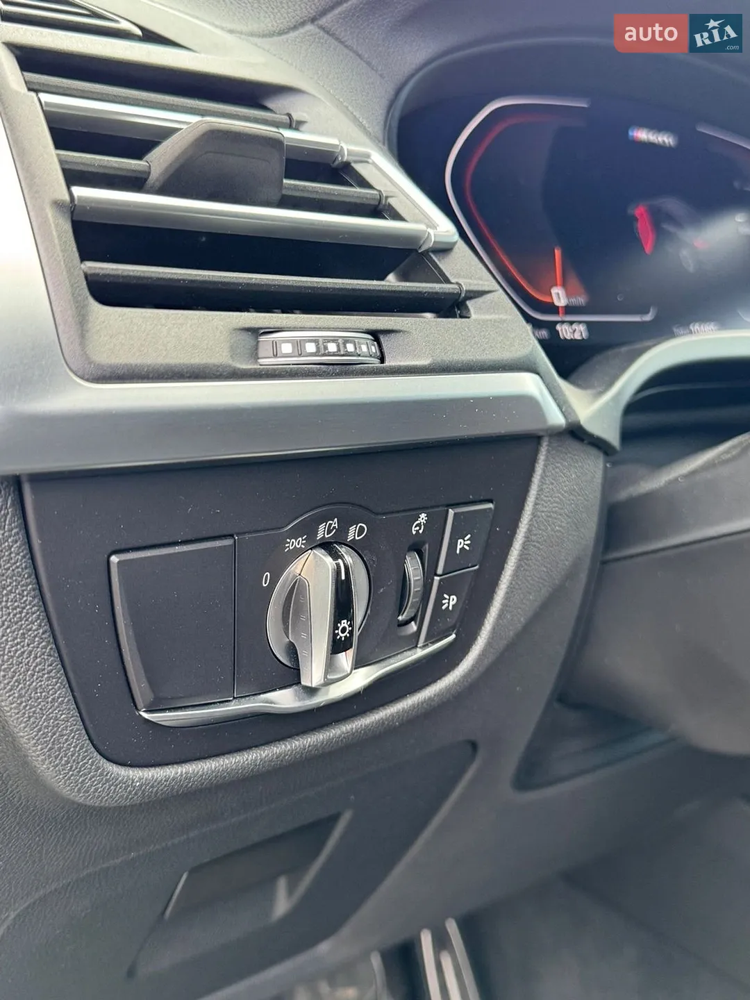 2024 BMW X4 M - мініатюра 8