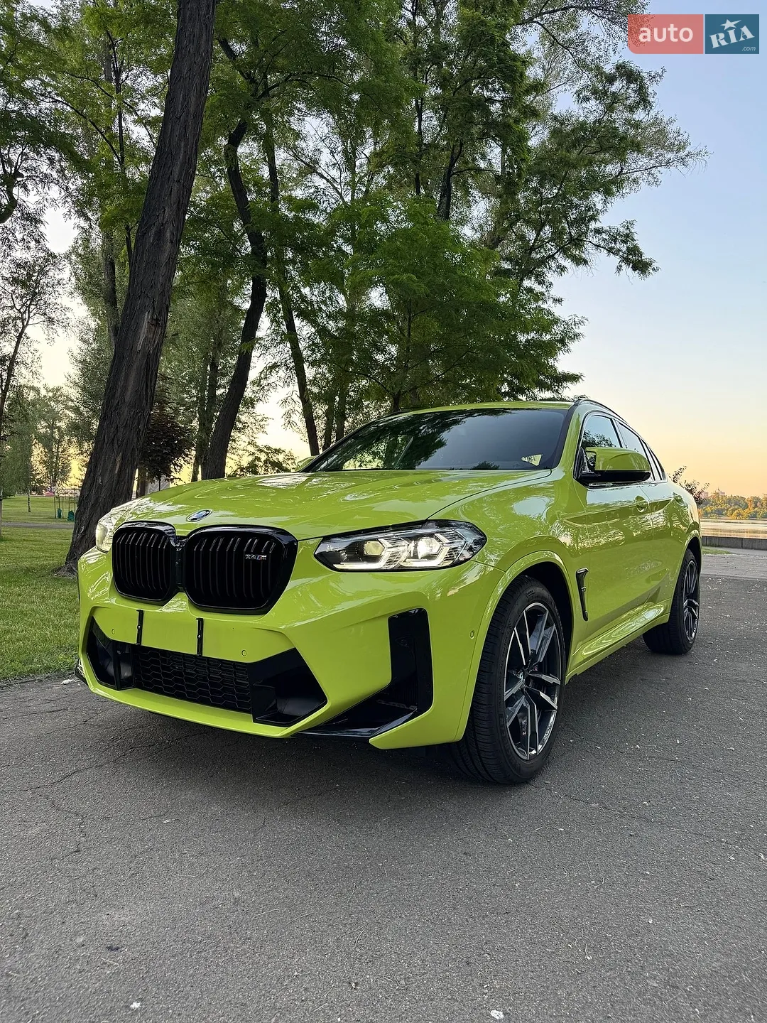 2022 BMW X4 M - мініатюра 2