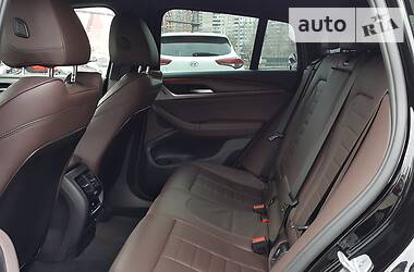 Позашляховик / Кросовер BMW X4 2018 в 