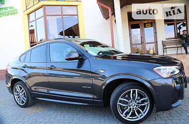Позашляховик / Кросовер BMW X4 2016 в 
