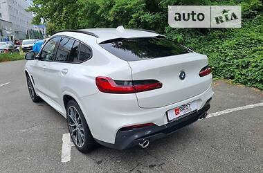 Внедорожник / Кроссовер BMW X4 2020 в 