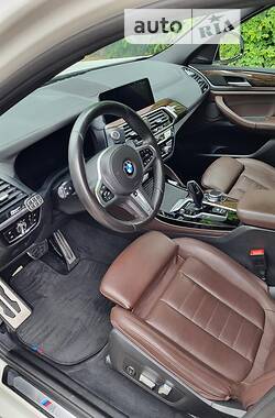 Внедорожник / Кроссовер BMW X4 2020 в 
