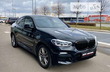 Позашляховик / Кросовер BMW X4 2021 в 