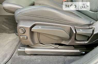 Позашляховик / Кросовер BMW X4 2021 в 