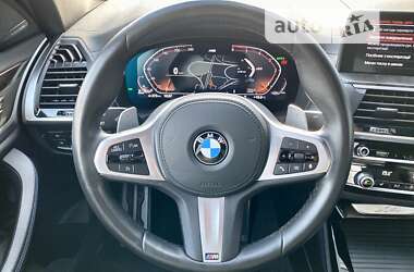 Позашляховик / Кросовер BMW X4 2021 в 