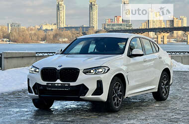 Внедорожник / Кроссовер BMW X4 2023 в 