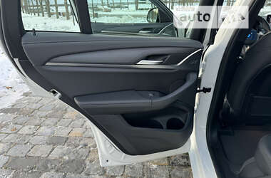 Внедорожник / Кроссовер BMW X4 2023 в 