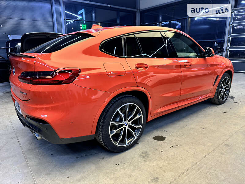 Позашляховик / Кросовер BMW X4 2018 в Чернівцях