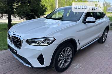 Внедорожник / Кроссовер BMW X4 2022 в Черкассах