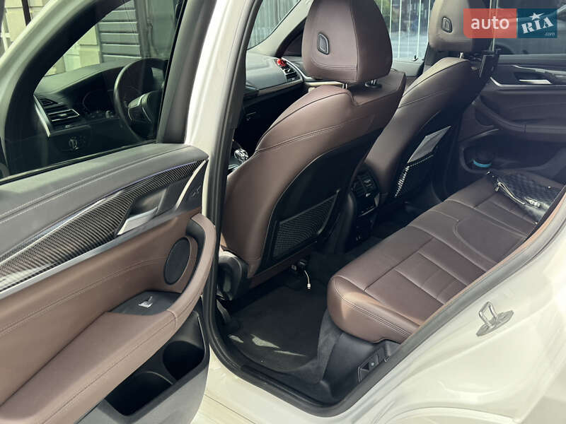 Внедорожник / Кроссовер BMW X4 2022 в Ровно