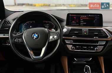 Внедорожник / Кроссовер BMW X4 2021 в 